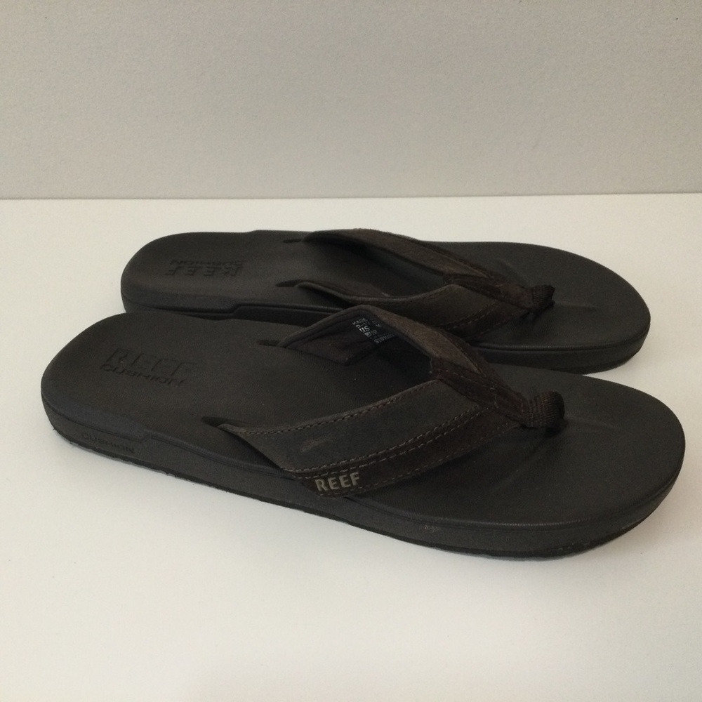 Mens REEF flip flops 7 brown sandals cushioned comfy big boys teen summer pool